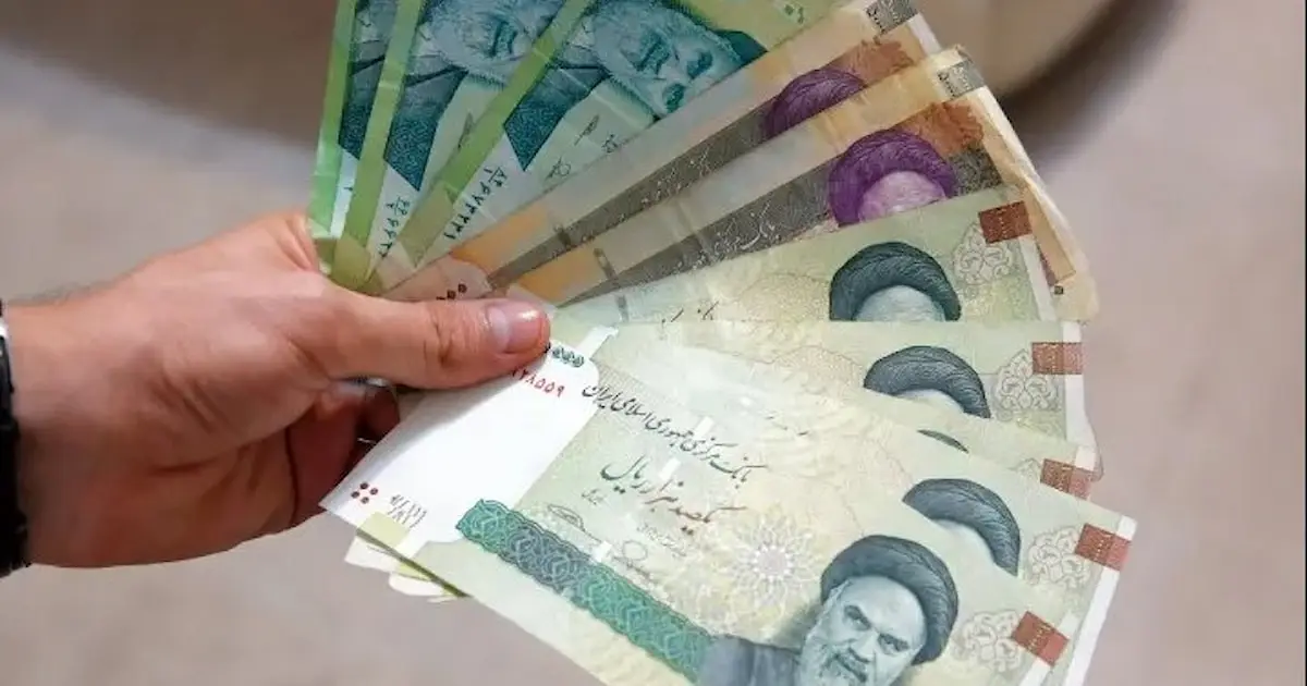 تحسن ملحوظ في قيمة الريال الإيراني عقب استئناف العلاقات مع السعودية
