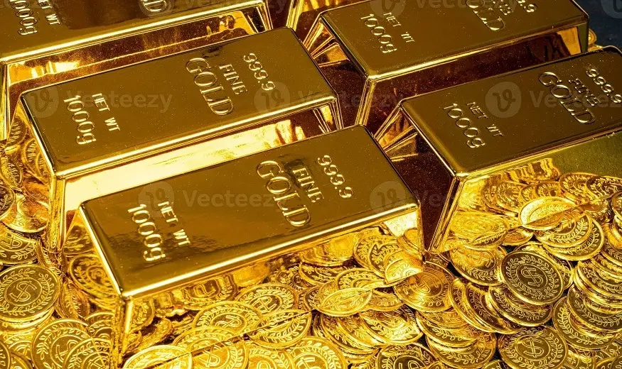 تراجع حاد في أسعار الذهب عالمياً وكسر حاجز الـ 4100 دولار