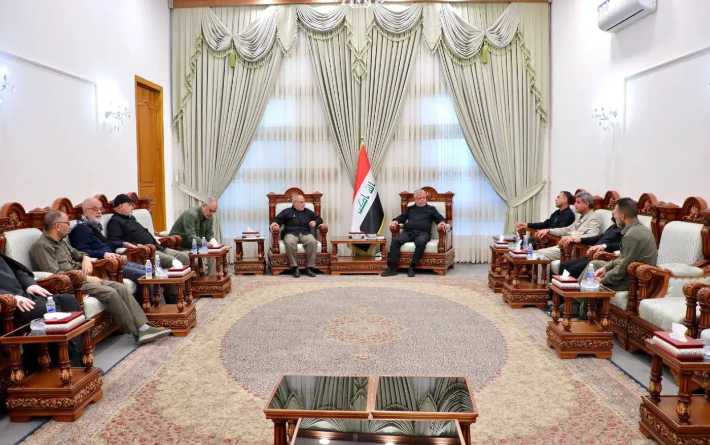 العامري يبحث مع قيادات الحشد الشعبي آليات تطوير الأداء الميداني