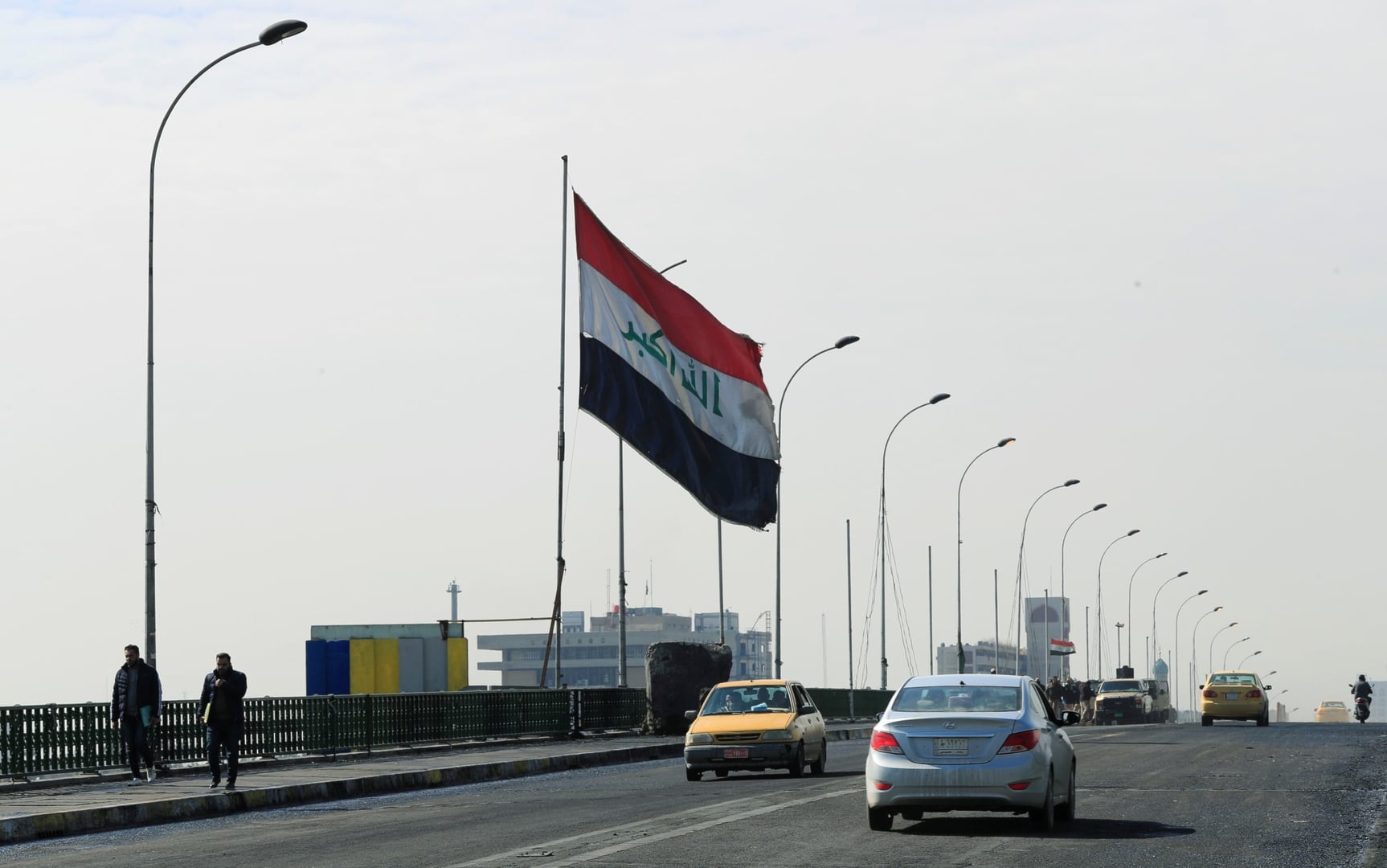 يغداد تدين الهجوم على خط أنابيب سعودي.. والزيدي يوجه بفتح تحقيق في ملابساته