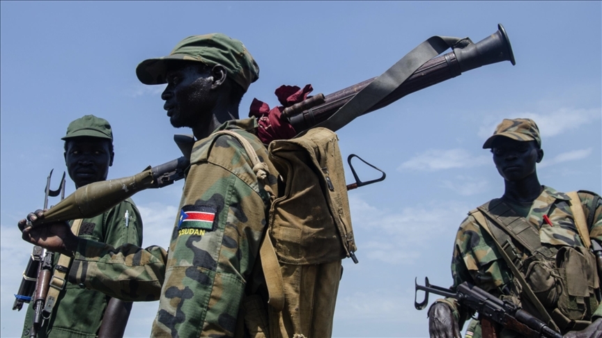 مقتل 26 شخصاً في هجوم على ثكنة عسكرية بولاية واراب في جنوب السودان بالتزامن مع أزمة جفاف