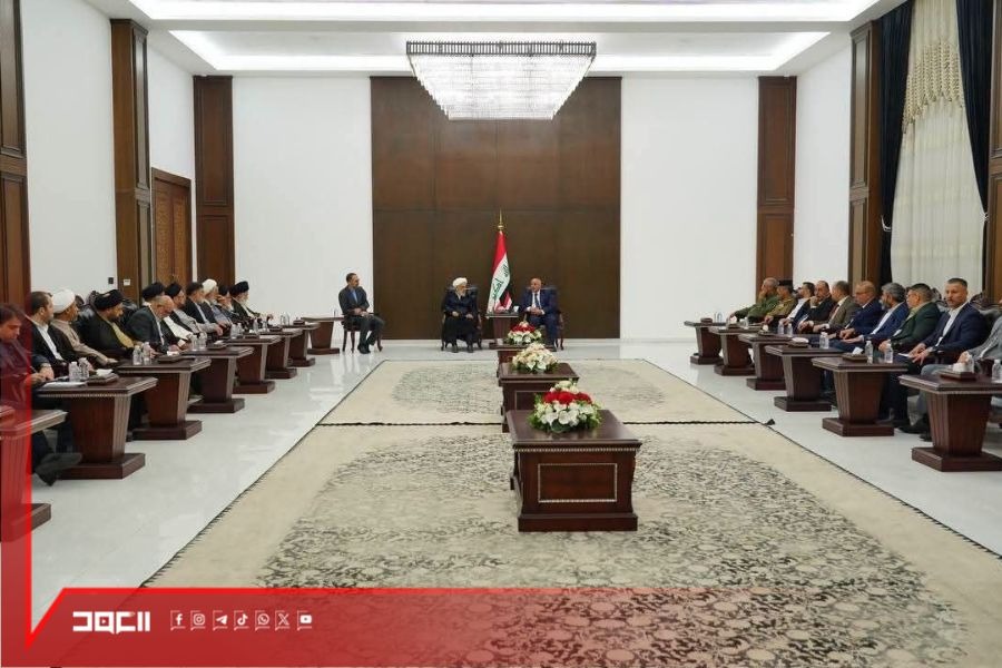 وفد ممثل السيد مجتبى الخامنئي يلتقي محافظ كربلاء ويقدم شكره على المشاركة في مراسم التشييع
