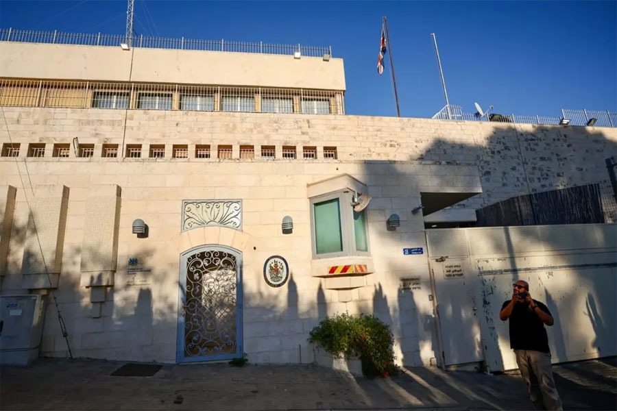 إسرائيل تبلغ القنصلية البريطانية بالقدس بضرورة الإغلاق رداً على عقوبات لندن