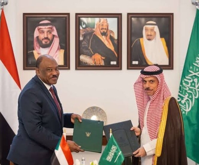 السودان والسعودية يوقعان اتفاقاً لتأسيس مجلس أعلى للتعاون والتنسيق الاستراتيجي
