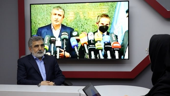 كمالوندي: إيران لن تستسلم وبرنامجها النووي سلمي وخاضع للتفتيش